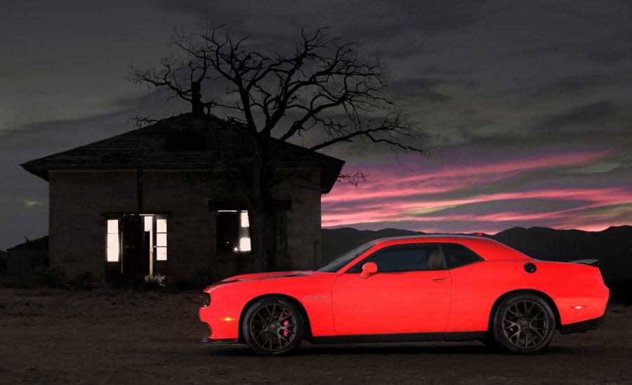 Dodge Challenger SRT 2015 года  (фото 4 из 79)